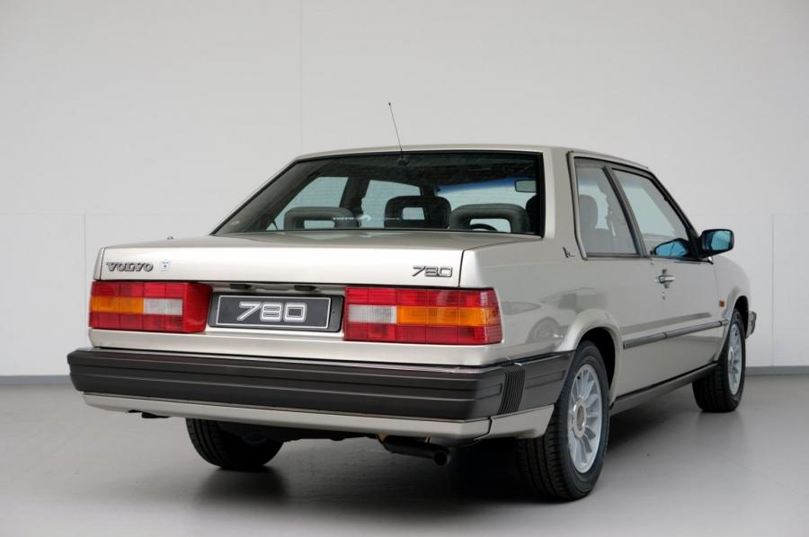  Volvo 780 Coupe 1985 года  (фото 49 из 62)